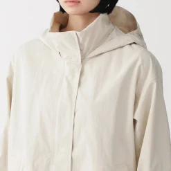 Sale Muji Abrigo con capucha extraíble y repelente al agua para mujer