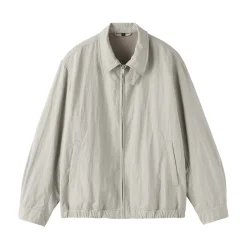 Muji Abrigo con cremallera de nailon reciclado impermeable para hombre