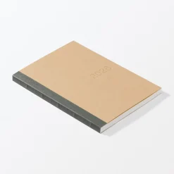 Muji Agenda mensual y semanal de 2026 - B6