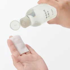 Hot Muji Agua tonificante para pieles sensibles ‐ Ligera, 300 ml