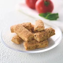 Discount Muji Aperitivos de hojaldre y queso Gouda con tomate y albahaca