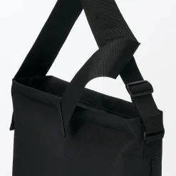 New Muji Bandolera con correa ancha de poliéster reciclado Negro