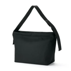 New Muji Bandolera con correa ancha de poliéster reciclado Negro