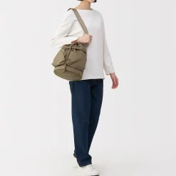 Hot Muji Bolsa acolchada de nylon reciclado repelente al agua