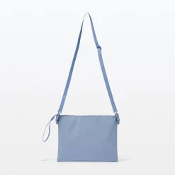 Outlet Muji Bolsa bandolera repelente al agua.