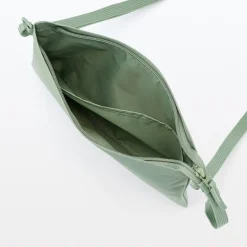 Outlet Muji Bolsa bandolera repelente al agua.