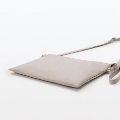 Outlet Muji Bolsa bandolera repelente al agua.