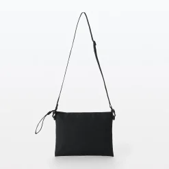 Outlet Muji Bolsa bandolera repelente al agua.