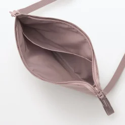 Outlet Muji Bolsa bandolera repelente al agua.
