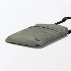 Clearance Muji Bolsa de nailon reciclado y cuerpo cruzado ‐ Mini