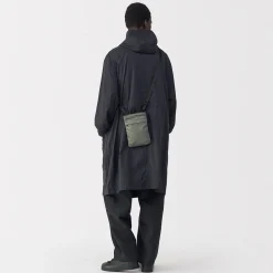 Clearance Muji Bolsa de nailon reciclado y cuerpo cruzado ‐ Mini