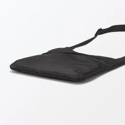 Best Muji Bolsa de nailon reciclado y cuerpo cruzado