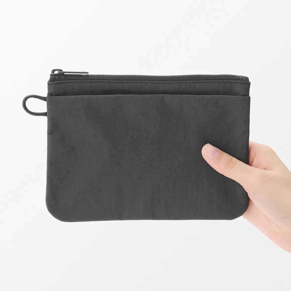 Muji Bolsa de nailon texturizada con cremallera ‐ Mediana