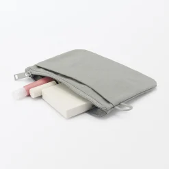 Muji Bolsa de nailon texturizada con cremallera ‐ Mediana
