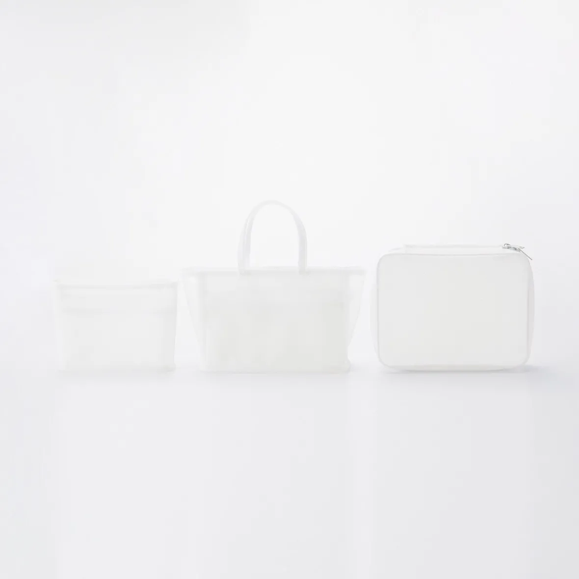 Muji Bolsa EVA SPA ‐ S