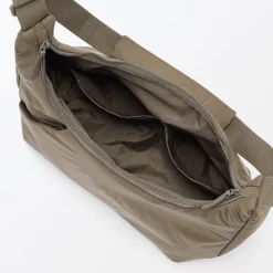 New Muji Bolso bandolera de nylon reciclado repelente al agua acolchado con 2 asas