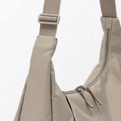 Muji Bolso bandolera de poliéster y 2 asas repelente al agua