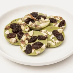 Outlet Muji Bombones de chocolate blanco con matcha, almendras y pasas
