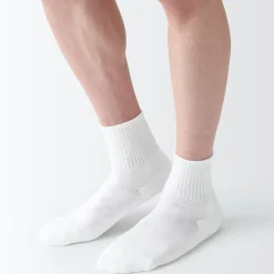 Muji Calcetines cortos de felpa en ángulo recto para hombre