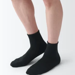 Muji Calcetines cortos de felpa en ángulo recto para hombre
