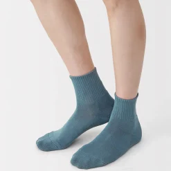 Muji Calcetines cortos de felpa en ángulo recto para hombre