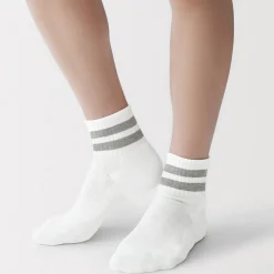 Muji Calcetines cortos forrados de felpa con ángulo recto para hombre