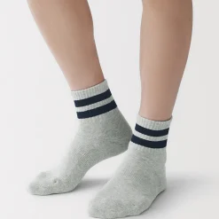 Muji Calcetines cortos forrados de felpa con ángulo recto para hombre