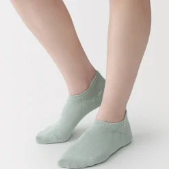 Clearance Muji Calcetines invisibles para deportivas en ángulo recto mujer