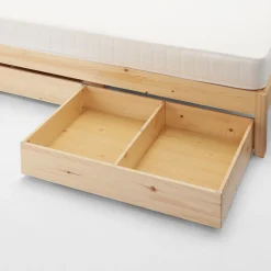 Outlet Muji Cama doble de madera de pino