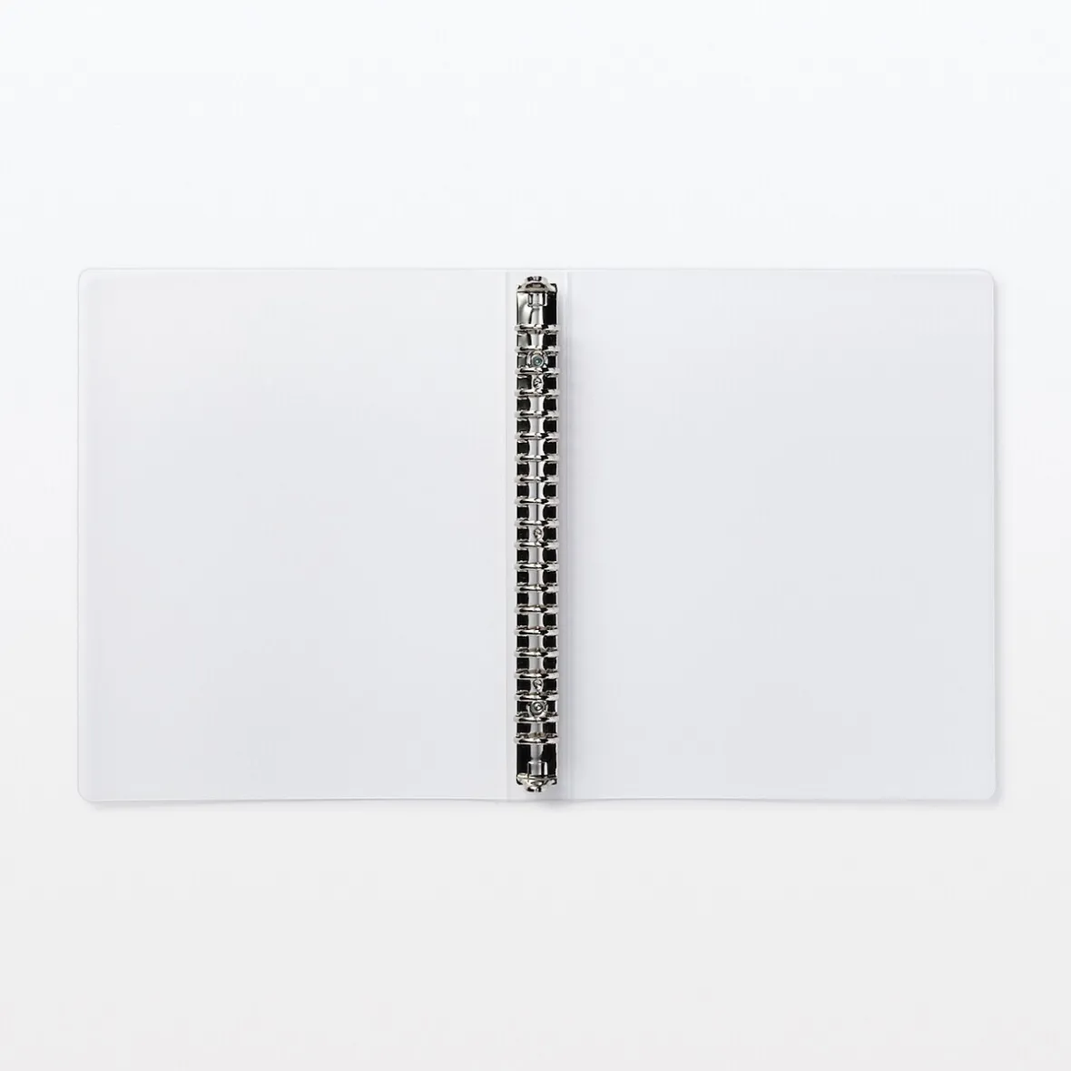 Sale Muji Carpeta de anillas de polipropileno tamaño A5 20 con agujeros