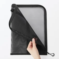 Sale Muji Carpeta de malla de nylon con cremallera - A4, Negro