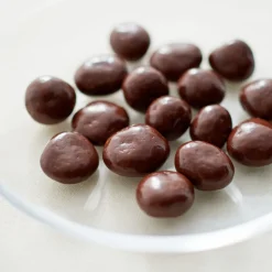 New Muji Cerezas cubiertas de chocolate negro