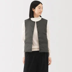 Outlet Muji Chaleco ligero de plumón sin cuello de nailon reciclado para mujer
