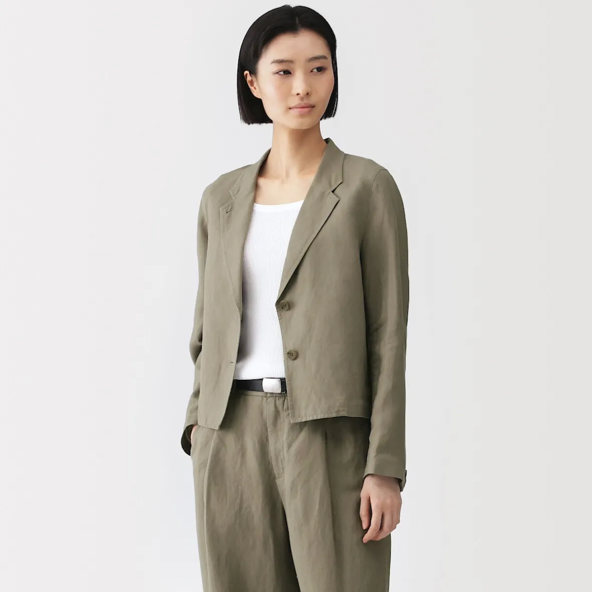 Clearance Muji Chaqueta corta de lino y lyocell para mujer