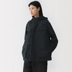 Outlet Muji Chaqueta utilitaria de nailon con tinte natural para mujer