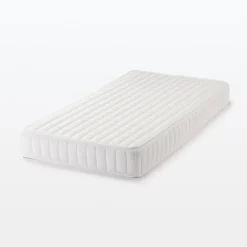 Discount Muji Colchón de muelles ensacados estándar con soporte firme ‐ Doble