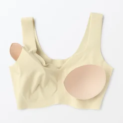 Outlet Muji Complete Seamless Padded Bra