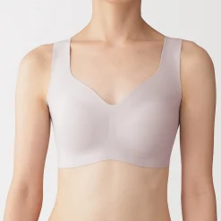Outlet Muji Complete Seamless Padded Bra