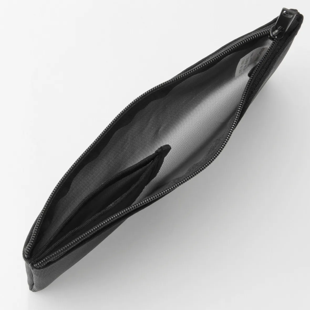 Outlet Muji Estuche de nailon con bolsillo