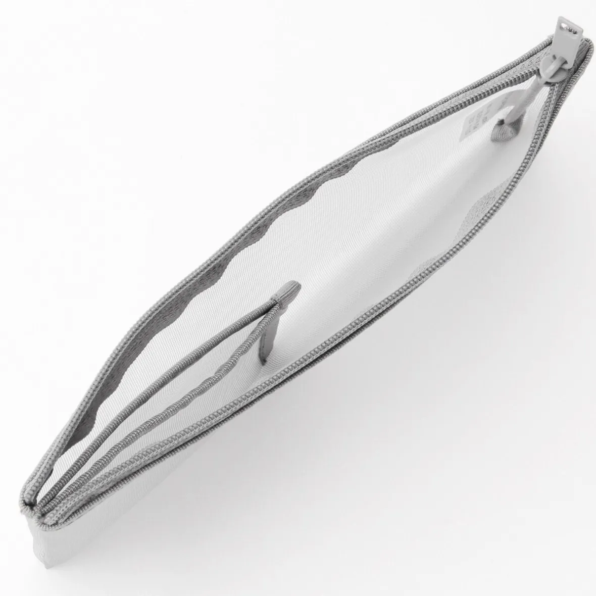 Outlet Muji Estuche de nailon con bolsillo