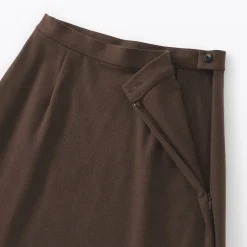 Outlet Muji Falda acampanada elástica y cepillada para mujer