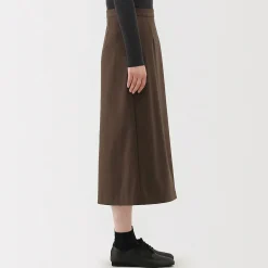 Outlet Muji Falda acampanada elástica y cepillada para mujer