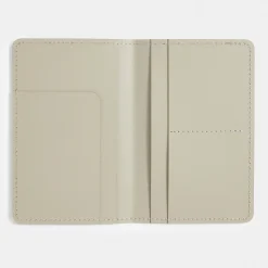 Sale Muji Funda para pasaporte de cuero reciclado - Aschgrau