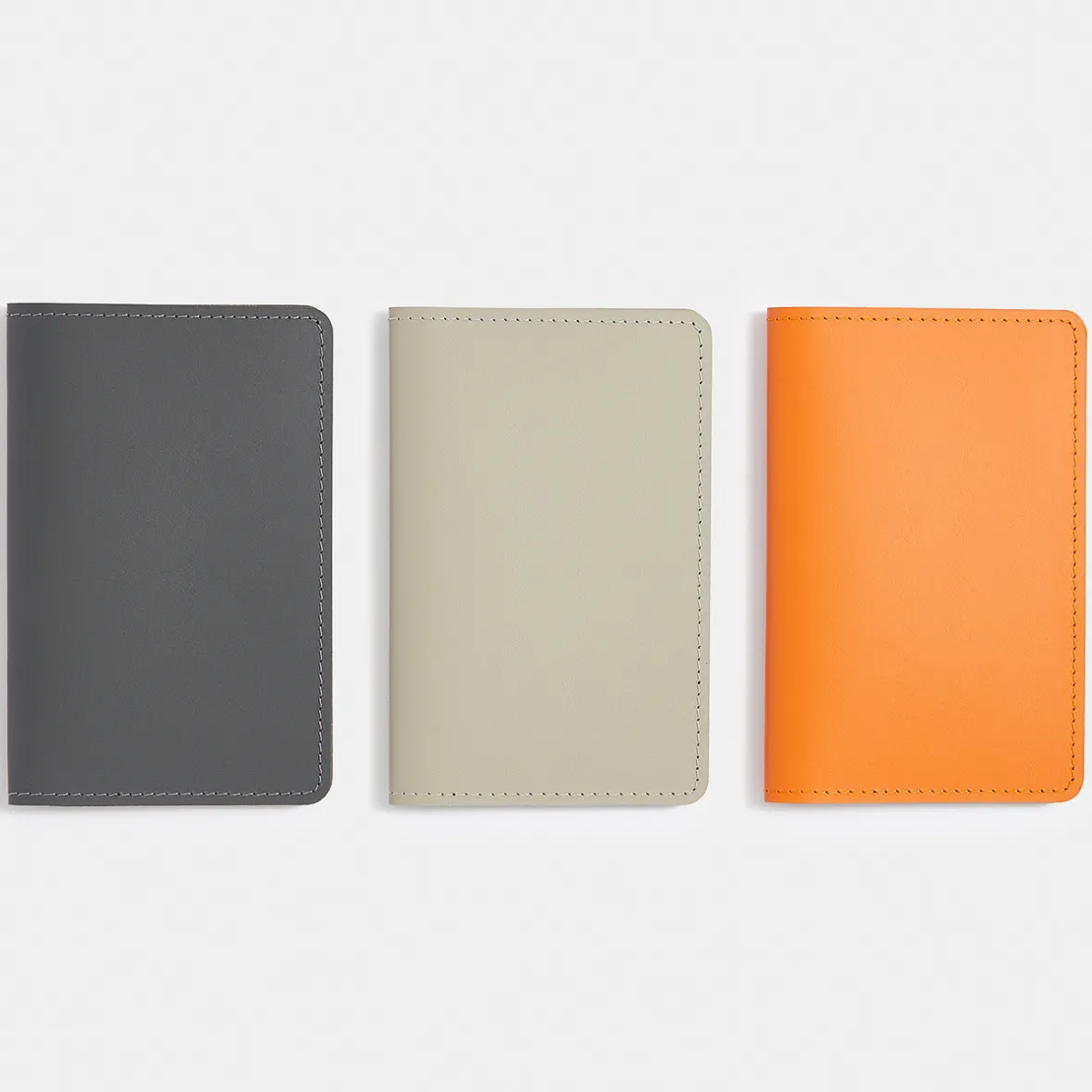 Sale Muji Funda para pasaporte de cuero reciclado - Aschgrau