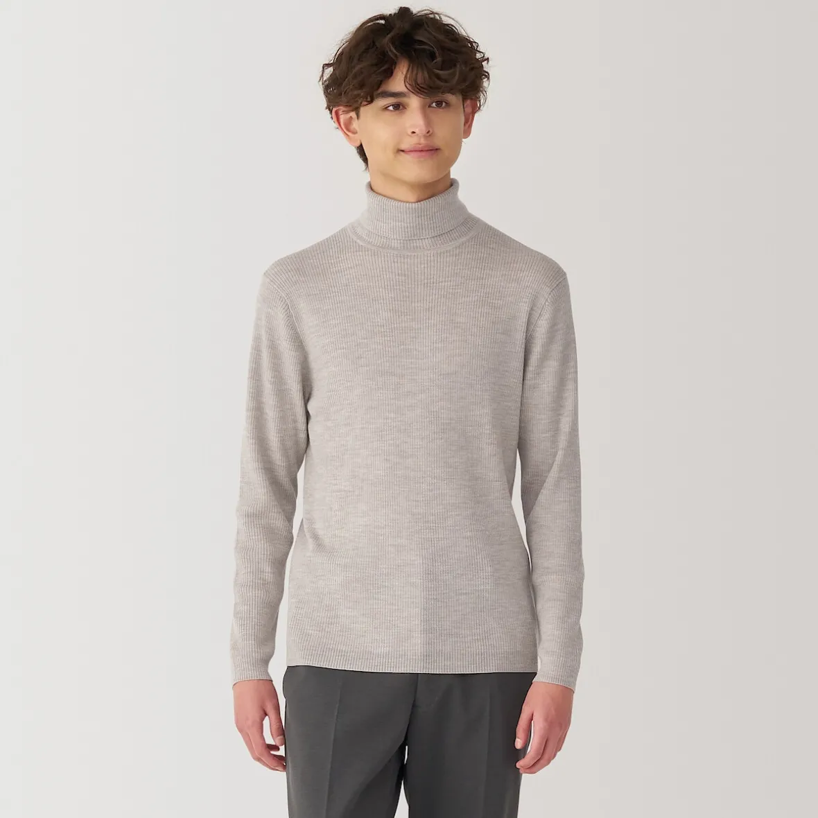 Outlet Muji Jersey de lana con cuello de tortuga acanalado