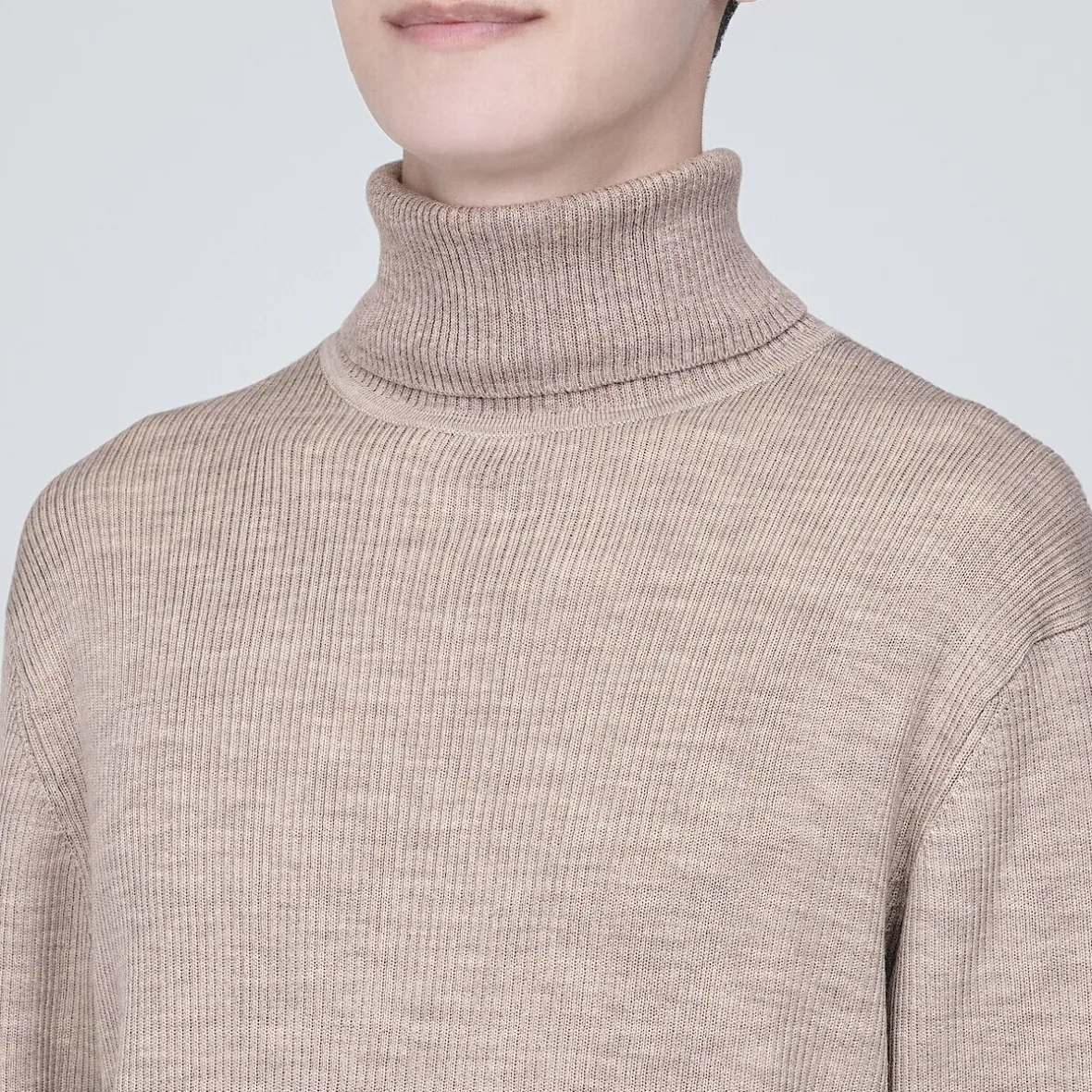 Outlet Muji Jersey de lana con cuello de tortuga acanalado