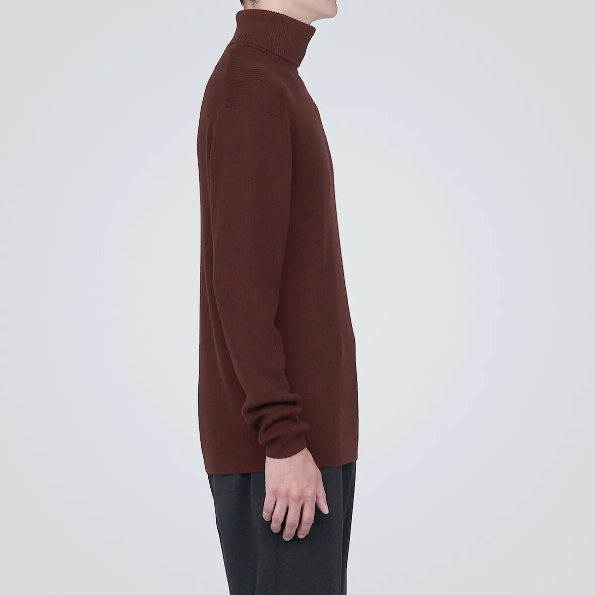 Outlet Muji Jersey de lana con cuello de tortuga acanalado