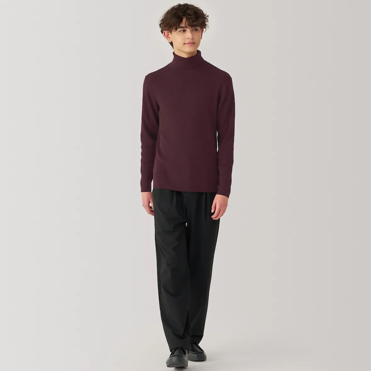 Outlet Muji Jersey de lana con cuello de tortuga acanalado