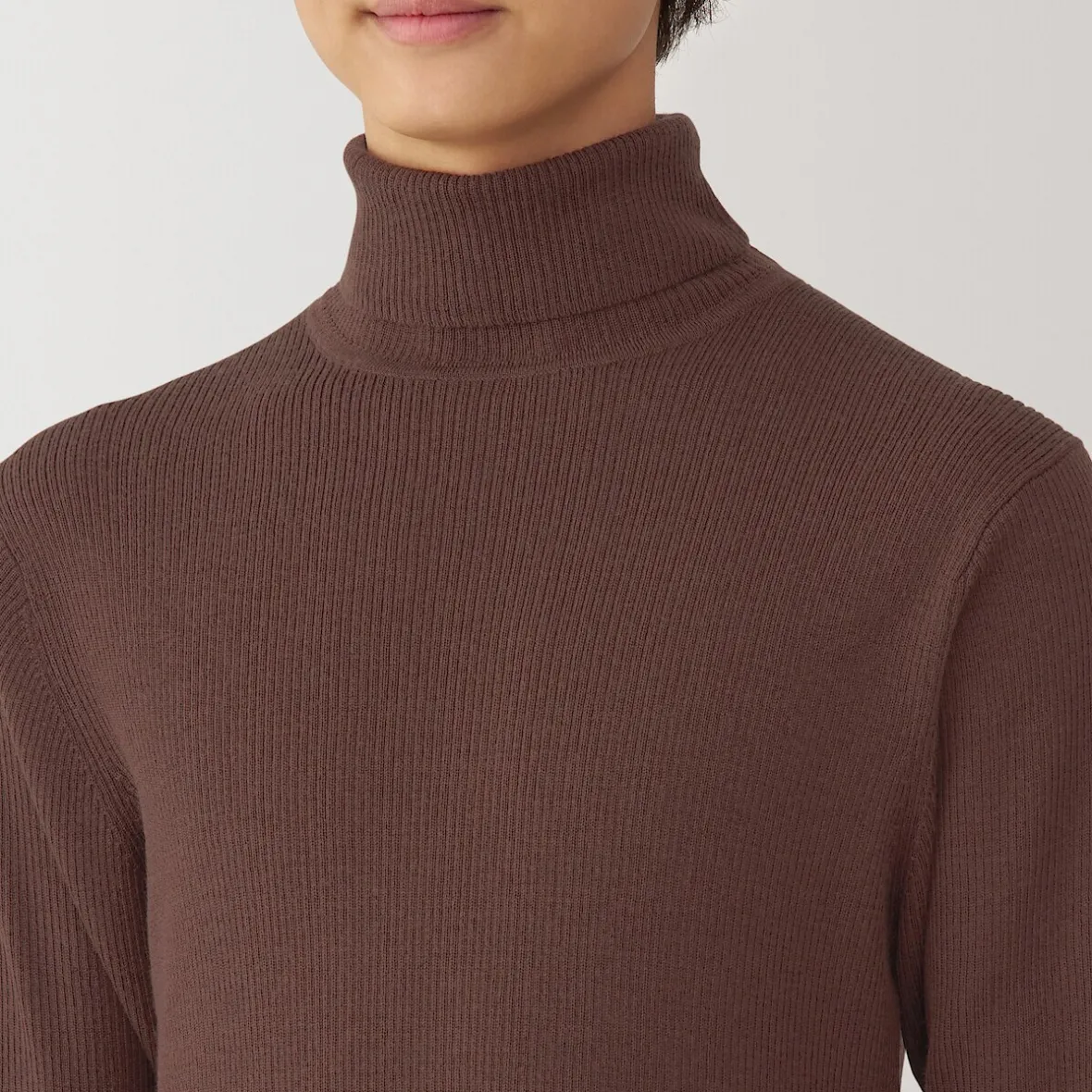 Outlet Muji Jersey de lana con cuello de tortuga acanalado