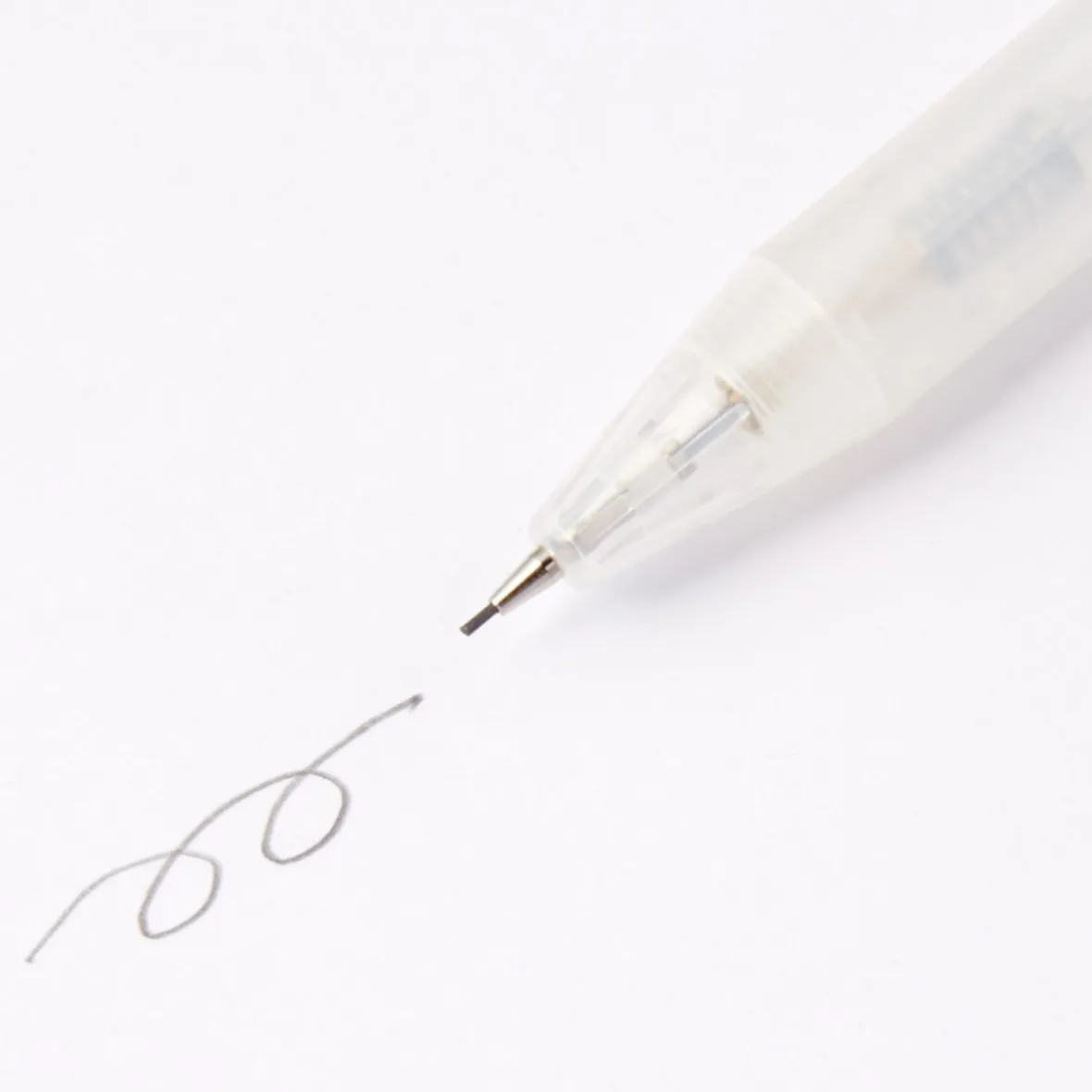 Sale Muji Lapiz portaminas 0.5 mm